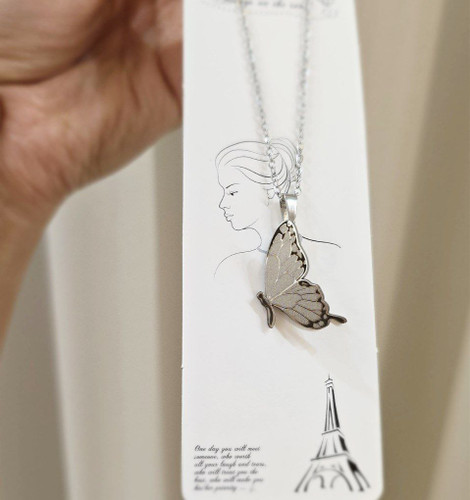 گردنبند سه بعدی پروانه استیل